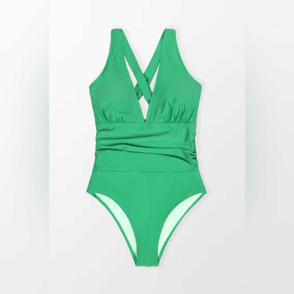 NWT - Cupshe green one piece tummy control